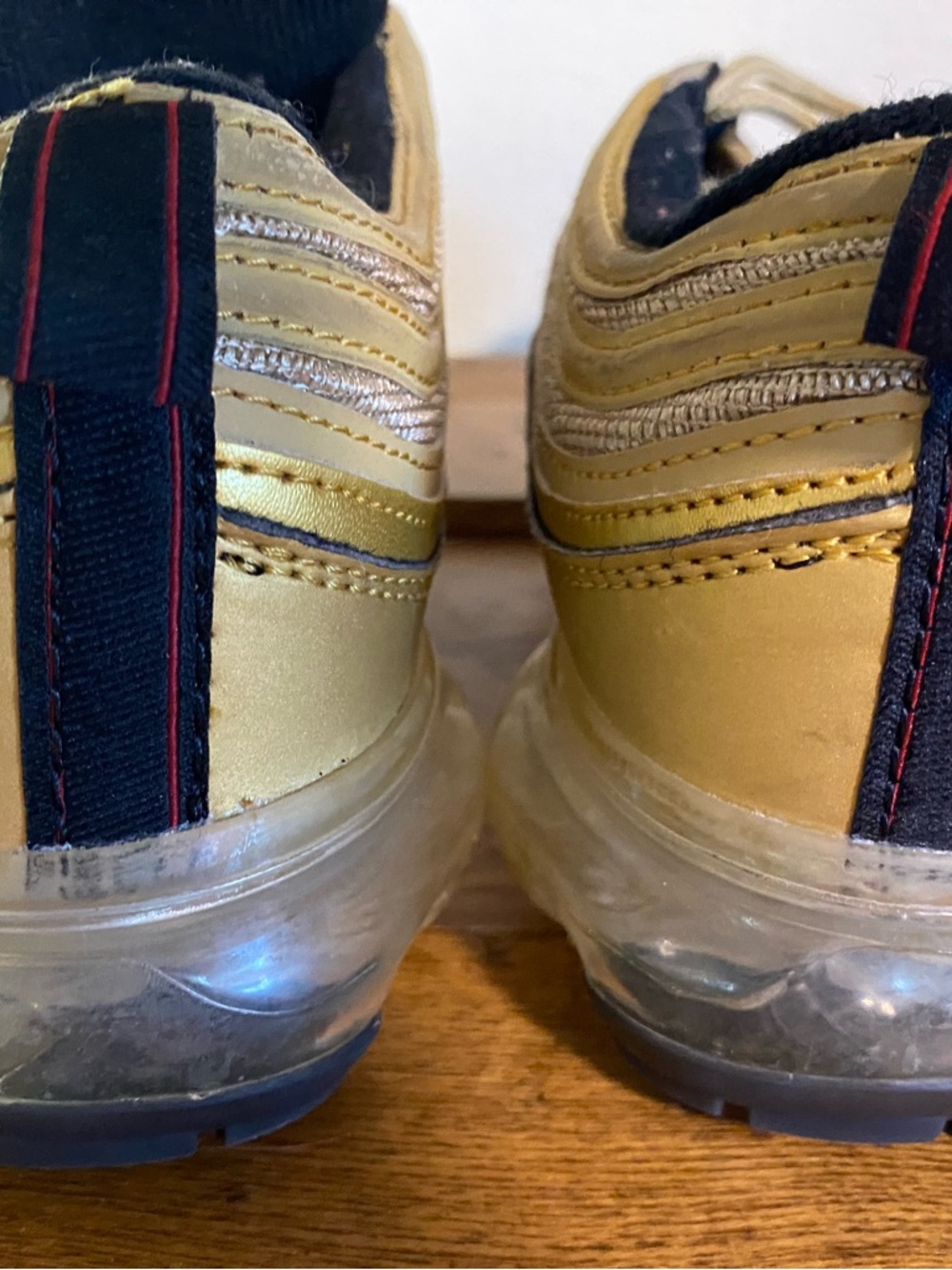 Nike AirMax 90 Men’s Size 8.5 Gold Athletic Sneakers Metallic Gold - Picture 11 of 12